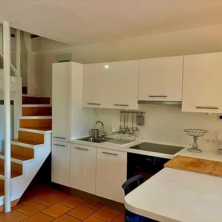 Duplex Vue Dans Avec Piscine Et Parking شقة *